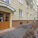 Lejlighed Tasteful And Spacious Two Bedroom By Renters