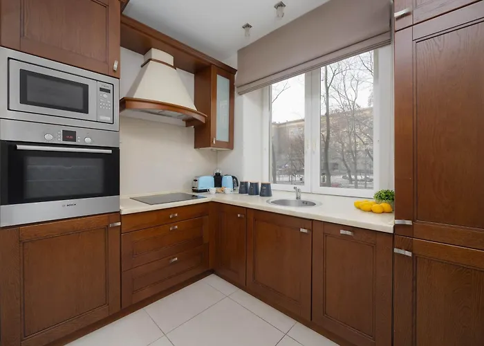 Lejlighed Tasteful And Spacious Two Bedroom By Renters Warszawa