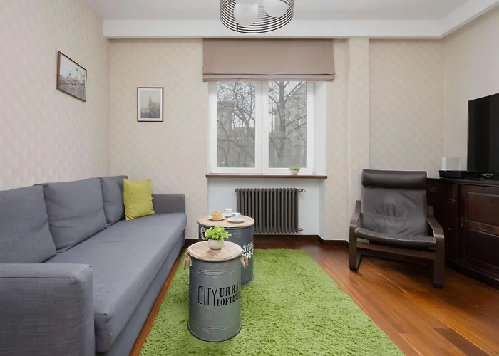 Tasteful And Spacious Two Bedroom By Renters Lejlighed